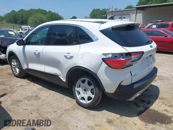 2020 Ford Escape SE z VIN 1FMCU9G63LUA85246, wystawiony jako IAAI lot #42414015 z przebiegiem 54 578 mil mil oraz . Historia ofert i sprzedaży dostępna na DreamBid. Obrazek 3.