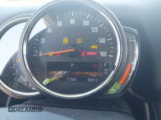 2019 MINI Countryman Cooper S с VIN WMZYT5C53K3G93102, выставлен на аукционе IAAI как лот 41703882 с пробегом 71 581 миль миль и . История ставок и продаж доступна на DreamBid. Изображение 7.