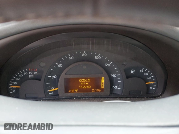 2004 Mercedes-Benz C 320 with VIN WDBRF64J34F480452, listed as a Copart auction lot 88259605 with 119,240 mi miles and Clean Title. Bid and sale history available at DreamBid. Image 9.