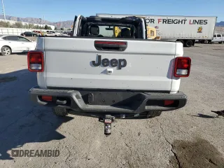 2021 Jeep Gladiator 80th Anniversary with VIN 1C6HJTAG7ML524612, listed as a Copart auction lot 42035885 with 32,742 mi miles and Salvage title. Bid and sale history available at DreamBid. Image 6.