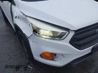 2017 Ford Escape S with VIN 1FMCU0F70HUD94573, listed as a IAAI auction lot 41272954 with 91,546 mi miles. Bid and sale history available at carsss.com. Image 6.