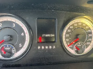 2018 Ram 2500 Tradesman with VIN 3C6UR5CL2JG315199, listed as a Copart auction lot 77906404 with 171,890 mi miles and Clean Title. Bid and sale history available at carsss.com. Image 8.