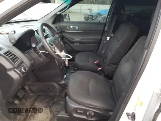 2015 Ford Utility Police Interceptor with VIN 1FM5K8AR7FGC08738, listed as a Copart auction lot 78372454 with 277,199 mi miles and Clean Title. Bid and sale history available at carsss.com. Image 7.