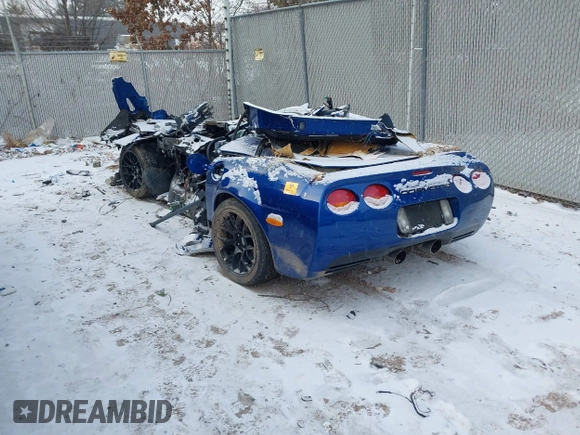 2002 Chevrolet Corvette Z06 z VIN 1G1YY12S625120934, wystawiony jako IAAI lot #41368156 z przebiegiem Nie podano mil oraz . Historia ofert i sprzedaży dostępna na DreamBid. Obrazek 3.