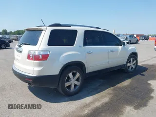 2012 GMC Acadia SLT1 z VIN 1GKKRRED0CJ406684, wystawiony jako IAAI lot #39995301 z przebiegiem 175 333 mil mil oraz . Historia ofert i sprzedaży dostępna na DreamBid. Obrazek 4.