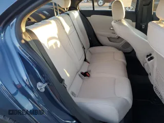 2022 Mercedes-Benz A 220 with VIN W1K3G4FBXNJ366595, listed as a Copart auction lot 41564805 with 33,487 mi miles and Salvage Title. Bid and sale history available at DreamBid. Image 10.