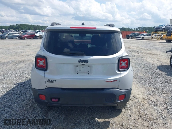 2017 Jeep Renegade Trailhawk с VIN ZACCJBCB7HPG07800, выставлен на аукционе IAAI как лот 42476538 с пробегом 125 412 миль миль и . История ставок и продаж доступна на DreamBid. Изображение 16.