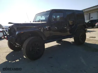 2013 Jeep Wrangler Unlimited Sahara with VIN 1C4BJWEG6DL698827, listed as a Copart auction lot 48284385 with 92,370 mi miles and Salvage Title. Bid and sale history available at carsss.com. Image 1.
