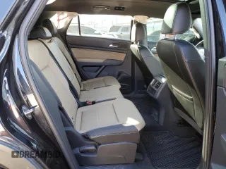 2022 Volkswagen Atlas SEL z VIN 1V2BE2CA8NC214880, wystawiony jako Copart lot #45556834 z przebiegiem 17 428 mil mil oraz . Historia ofert i sprzedaży dostępna na DreamBid. Obrazek 10.