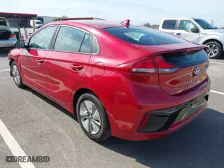 2019 Hyundai Ioniq Hybrid Blue with VIN KMHC65LC5KU170876, listed as a IAAI auction lot 41763638 with 128,604 mi miles. Bid and sale history available at carsss.com. Image 3.