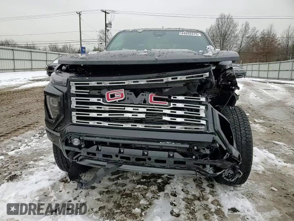 2024 GMC Canyon 4WD Denali with VIN 1GTP6FEK6R1295722, listed as a Copart auction lot 44948475 with 864 mi miles and Salvage Title. Bid and sale history available at carsss.com. Image 10.
