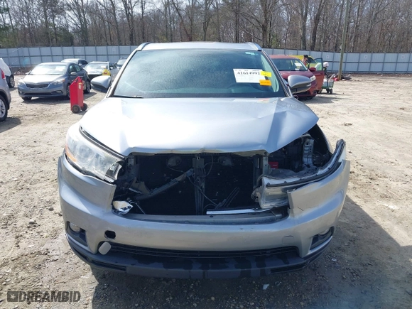 2014 Toyota Highlander XLE with VIN 5TDKKRFH9ES031689, listed as a IAAI auction lot 41614992 with 175,162 mi miles. Bid and sale history available at carsss.com. Image 12.