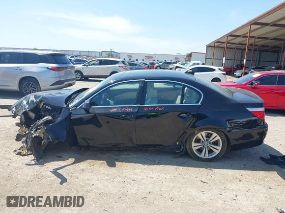 2010 BMW 5 Series 528i with VIN WBANU5C54AC366085, listed as a IAAI auction lot 41920968 with Not Provided miles and . Bid and sale history available at carsss.com. Image 14.