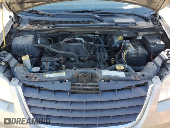 2008 Chrysler Town & Country LX with VIN 2A8HR44H98R651749, listed as a Copart auction lot 52900605 with 168,727 mi miles and Clean Title. Bid and sale history available at carsss.com. Image 12.