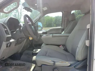 2017 Ford F-250 XLT z VIN 1FT7X2B67HEB86464, wystawiony jako IAAI lot #42796067 z przebiegiem 198 948 mil mil oraz . Historia ofert i sprzedaży dostępna na DreamBid. Obrazek 26.