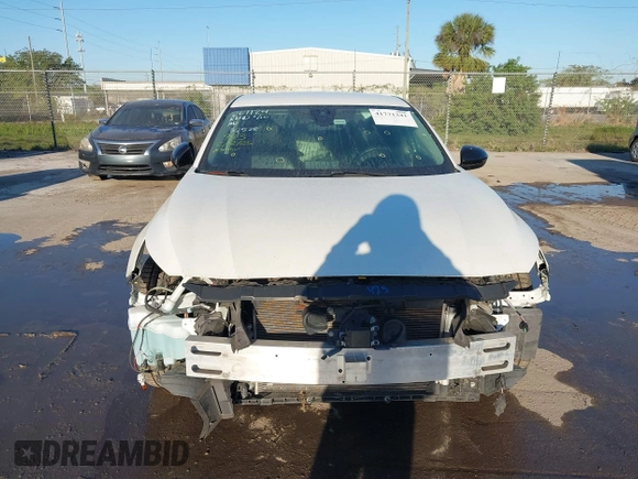 2020 Nissan Altima 2.5 SR with VIN 1N4BL4CV6LC261124, listed as a IAAI auction lot 41771341 with 102,289 mi miles. Bid and sale history available at carsss.com. Image 13.