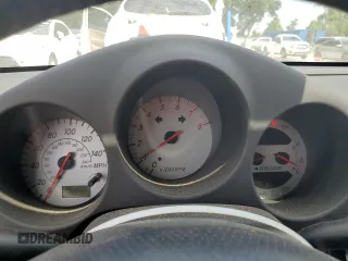 2003 Toyota MR2 z VIN JTDFR320130058122, wystawiony jako Copart lot #72046344 z przebiegiem 30 783 mil mil oraz Szkody całkowita. Historia ofert i sprzedaży dostępna na DreamBid. Obrazek 9.