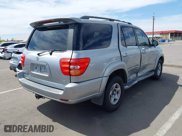 2002 Toyota Sequoia SR5 with VIN 5TDZT34A32S113234, listed as a IAAI auction lot 42086627 with 282,821 mi miles and . Bid and sale history available at carsss.com. Image 4.