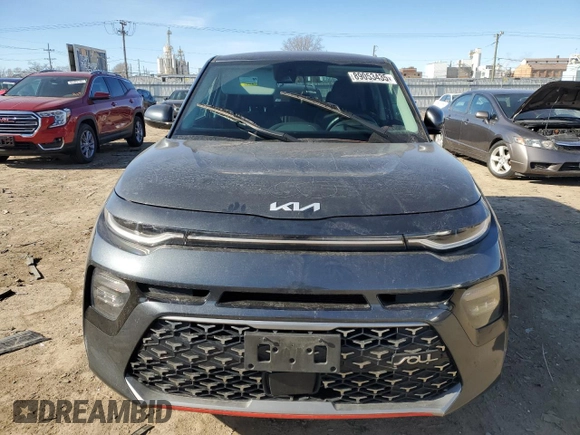 2022 Kia Soul Turbo with VIN KNDJ53AF0N7837226, listed as a Copart auction lot 89053435 with 61,408 mi miles and Salvage Title. Bid and sale history available at carsss.com. Image 5.