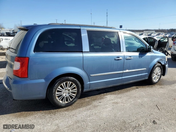 2011 Chrysler Town & Country Touring-L with VIN 2A4RR8DG7BR797496, listed as a Copart auction lot 42688655 with 207,455 mi miles and Non Repairable. Bid and sale history available at carsss.com. Image 3.