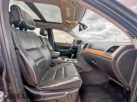 2013 Jeep Grand Cherokee Overland with VIN 1C4RJECT3DC533830, listed as a Copart auction lot 51374515 with 175,777 mi miles and Clean Title. Bid and sale history available at carsss.com. Image 5.