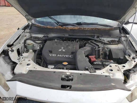 2010 Mitsubishi Outlander GT with VIN JA4JT5AX5AZ005237, listed as a Copart auction lot 83369464 with 153,937 mi miles and Salvage Title. Bid and sale history available at carsss.com. Image 12.