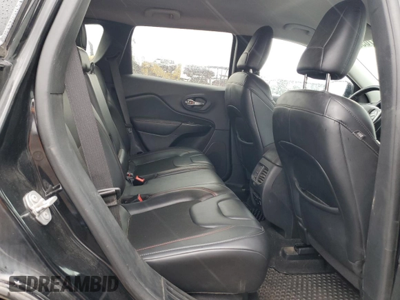 2020 Jeep Cherokee Trailhawk with VIN 1C4PJMBX2LD588381, listed as a Copart auction lot 56067055 with 82,467 mi miles and Salvage title. Bid and sale history available at DreamBid. Image 11.
