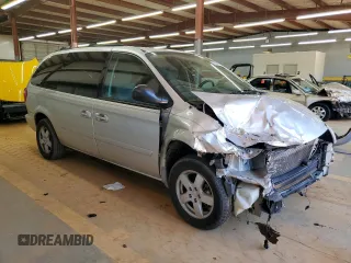 2005 Dodge Caravan SXT with VIN 2D4GP44L95R458500, listed as a Copart auction lot 53144985 with Not provided miles and Salvage title. Bid and sale history available at DreamBid. Image 4.