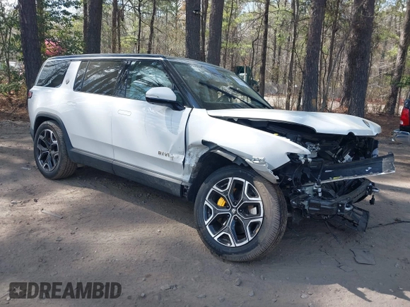 2023 Rivian R1S Launch Edition with VIN 7PDSGABL5PN006609, listed as a IAAI auction lot 41903200 with Not Provided miles. Bid and sale history available at carsss.com. Image 1.