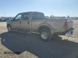 2002 Ford F-250 XL with VIN 1FTNW20F52ED19775, listed as a Copart auction lot 42612175 with 285,580 mi miles and Salvage Title. Bid and sale history available at DreamBid. Image 2.