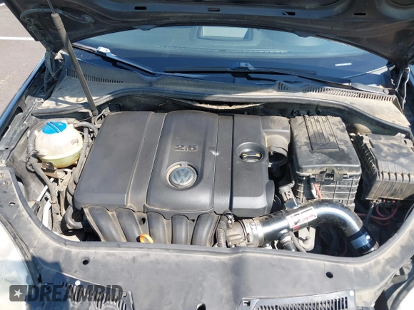 2008 Volkswagen Jetta SE with VIN 3VWRM71K68M057667, listed as a IAAI auction lot 42579020 with 199,732 mi miles and . Bid and sale history available at DreamBid. Image 10.