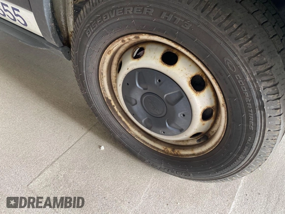 2016 Ford Transit Cargo с VIN 1FTYE1YM3GKB08659, выставлен на аукционе IAAI как лот 42556193 с пробегом 193 278 миль миль и . История ставок и продаж доступна на DreamBid. Изображение 20.