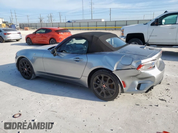 2017 FIAT 124 Spider Lusso with VIN JC1NFAEK8H0109738, listed as a Copart auction lot 61368405 with 63,624 mi miles and Salvage title. Bid and sale history available at DreamBid. Image 2.
