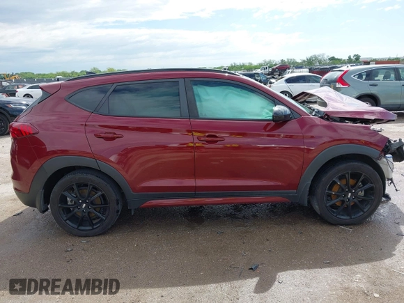 2019 Hyundai Tucson Sport z VIN KM8J33AL4KU928830, wystawiony jako IAAI lot #42104966 z przebiegiem 107 350 mil mil oraz . Historia ofert i sprzedaży dostępna na DreamBid. Obrazek 14.