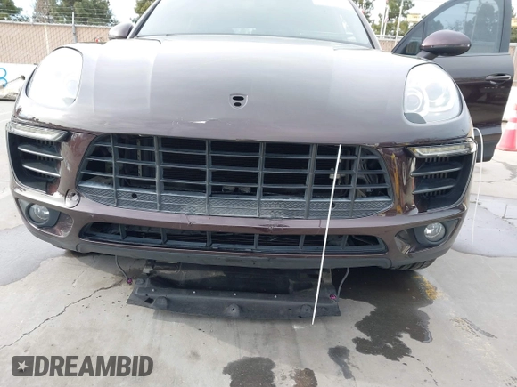 2015 Porsche Macan S with VIN WP1AB2A51FLB66506, listed as a IAAI auction lot 41735847 with 91,690 mi miles. Bid and sale history available at carsss.com. Image 6.