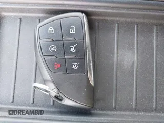 2021 Chevrolet Tahoe LT z VIN 1GNSKNKD4MR250981, wystawiony jako IAAI lot #42092550 z przebiegiem 89 414 mil mil oraz . Historia ofert i sprzedaży dostępna na DreamBid. Obrazek 11.