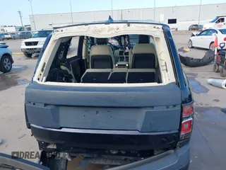 2019 Land Rover Range Rover с VIN SALGS2RE7KA542043, выставлен на аукционе IAAI как лот 41091478 с пробегом 39 073 миль миль и . История ставок и продаж доступна на DreamBid. Изображение 17.