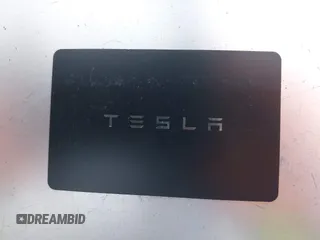 2025 Tesla Model 3 Long Range with VIN 5YJ3E1EA5SF978214, listed as a IAAI auction lot 42525444 with 6,489 mi miles and . Bid and sale history available at DreamBid. Image 11.