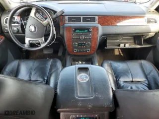 2011 Chevrolet Suburban LT with VIN 1GNSKJE30BR231613, listed as a Copart auction lot 44766695 with 167,370 mi miles and Salvage Title. Bid and sale history available at carsss.com. Image 8.