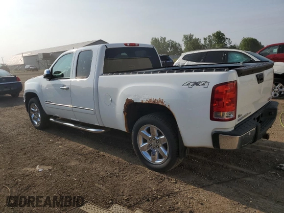 2013 GMC Sierra 1500 SLT with VIN 1GTR2WE75DZ272068, listed as a Copart auction lot 61179585 with 203,512 mi miles and Clean title. Bid and sale history available at DreamBid. Image 2.