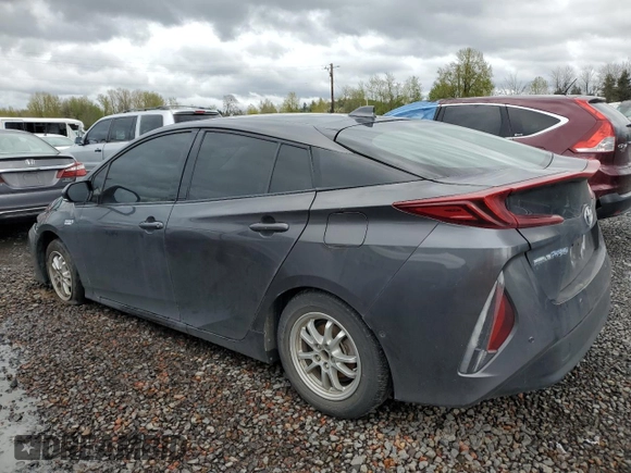2018 Toyota Prius Plus with VIN JTDKARFP0J3073626, listed as a Copart auction lot 52415995 with 49,276 mi miles and Salvage Title. Bid and sale history available at DreamBid. Image 2.