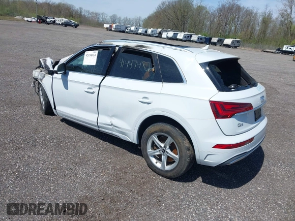 2021 Audi Q5 Premium z VIN WA1AAAFY5M2110311, wystawiony jako IAAI lot #42154914 z przebiegiem Nie podano mil oraz . Historia ofert i sprzedaży dostępna na DreamBid. Obrazek 3.