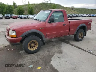 1998 Ford Ranger XL z VIN 1FTYR11U4WPB26006, wystawiony jako Copart lot #59239915 z przebiegiem 174 830 mil mil oraz Czysty tytuł • Clean title. Historia ofert i sprzedaży dostępna na DreamBid. Obrazek 1.