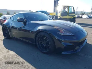 2016 Nissan 370Z with VIN JN1AZ4EH1GM933265, listed as a IAAI auction lot 41831484 with 98,193 mi miles. Bid and sale history available at carsss.com. Image 1.