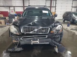 2007 Volvo XC90 V8 with VIN YV4CZ852471387486, listed as a IAAI auction lot 41597250 with 155,120 mi miles. Bid and sale history available at carsss.com. Image 13.