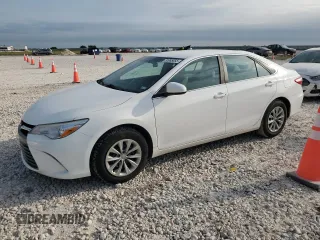 2017 Toyota Camry XLE z VIN 4T1BF1FK8HU677044, wystawiony jako Copart lot #52085055 z przebiegiem 86 957 mil mil oraz Czysty tytuł • Clean title. Historia ofert i sprzedaży dostępna na DreamBid. Obrazek 1.