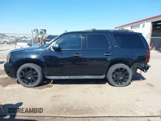 2007 GMC Yukon SLE with VIN 1GKFC13037R177798, listed as a IAAI auction lot 42031747 with 222,204 mi miles and . Bid and sale history available at DreamBid. Image 15.