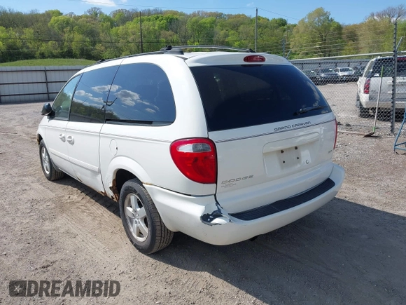 2005 Dodge Caravan SXT with VIN 2D4GP44L25R374602, listed as a IAAI auction lot 42180592 with 150,730 mi miles and . Bid and sale history available at carsss.com. Image 3.