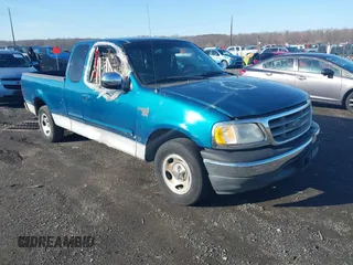 2001 Ford F-150 XL z VIN 1FTRX17W71NA81344, wystawiony jako IAAI lot #41840571 z przebiegiem 143 938 mil mil oraz . Historia ofert i sprzedaży dostępna na DreamBid. Obrazek 1.