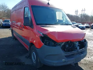 2021 Mercedes-Benz Sprinter Cargo with VIN W1Y4ECHY4MT070552, listed as a IAAI auction lot 41720548 with 110,401 mi miles and . Bid and sale history available at carsss.com. Image 6.